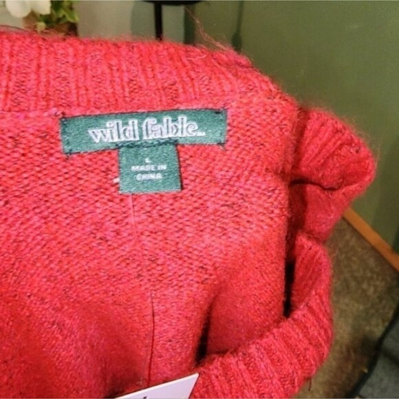 Wild Fable Womens Red size Crop Top Sweater L - Picture 3 of 4